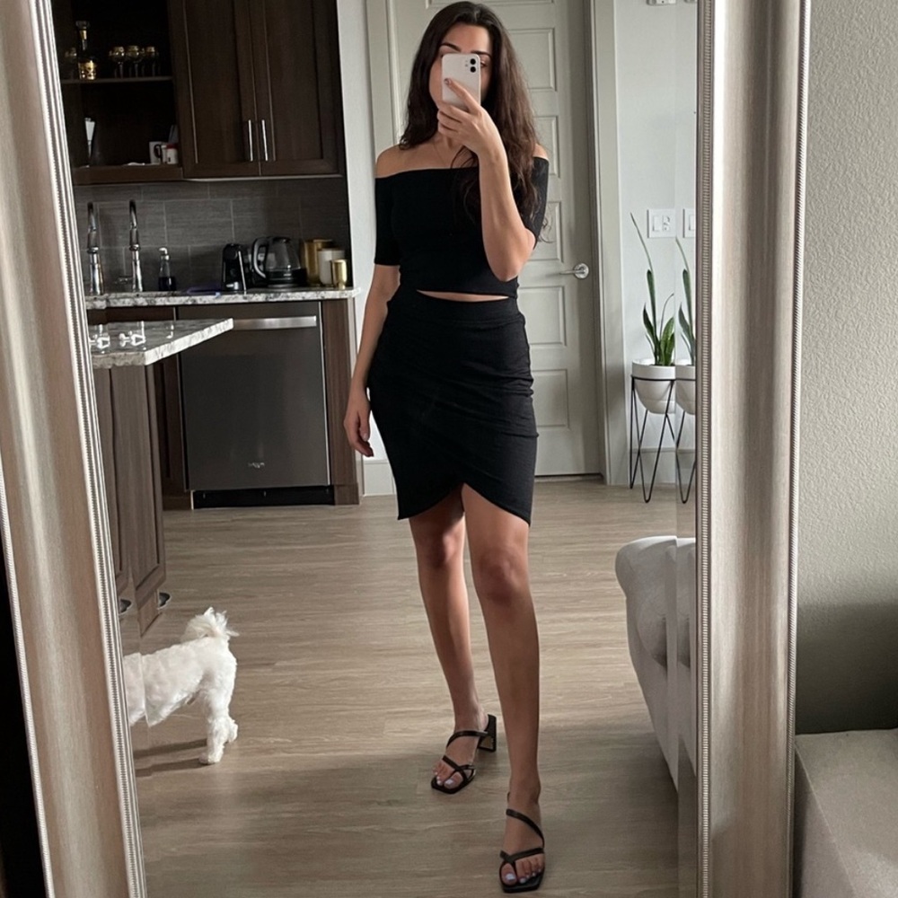 Wilfred Free tulip skirt size XS